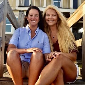 Meet your Posher, Leslie